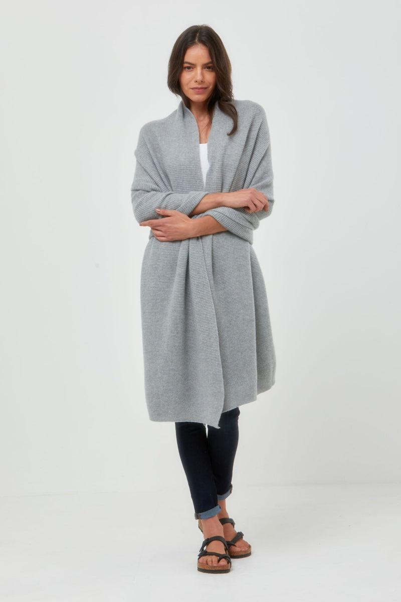 Cashmere Throw in Light Grey